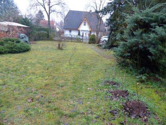 Blick vom Verkaufsobjekt