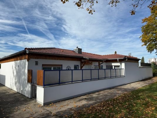 Bungalow Außenansicht