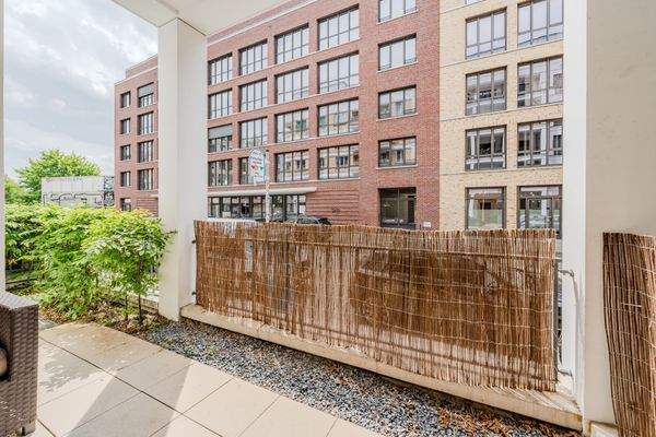 Terrasse (Vorderseite)