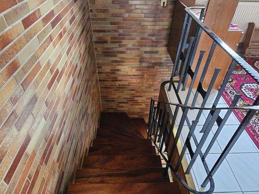 424 - Treppe ins UG.jpg