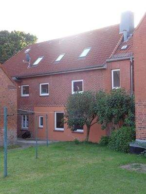 Geb.v.außen hinten Whg im DG  