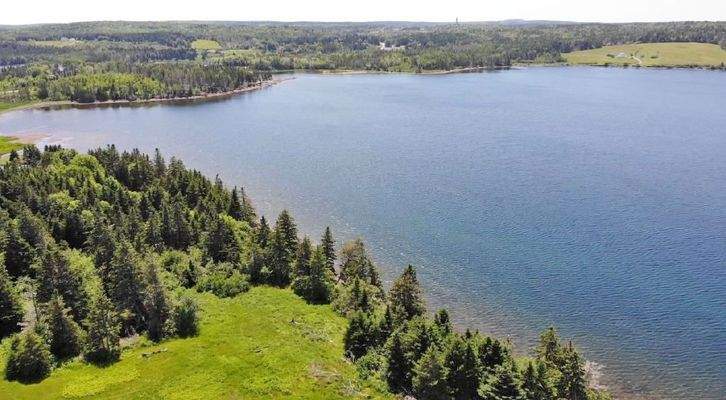 Cape Breton - Soldiers Cove - 13,6 Hektar-Areal mi