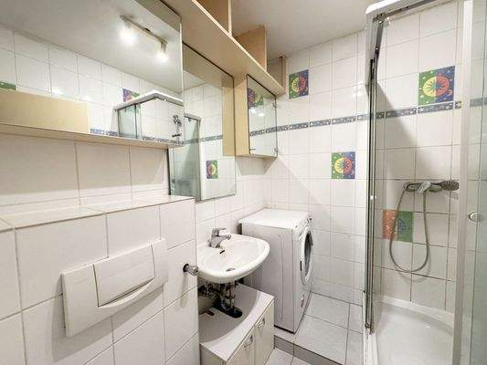 9062FS-09 Badezimmer