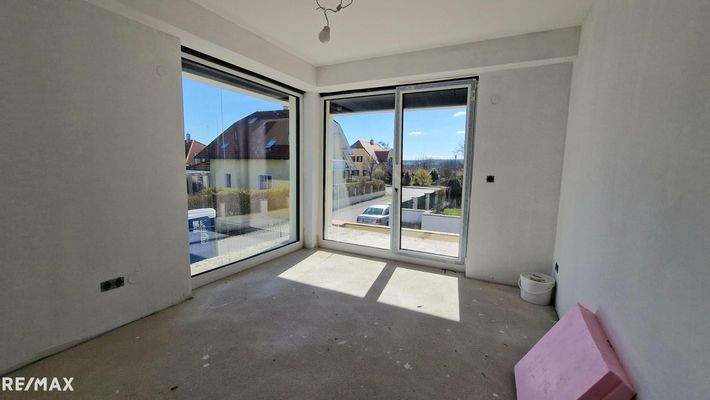 Zimmer mit Balkon, Haus 1