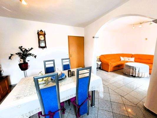 Immobilienperle Veronika Löffler - Obergeschoss - Esszimmer / Wohnzimmer