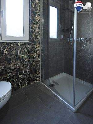 Badezimmer im Erdgeschoss