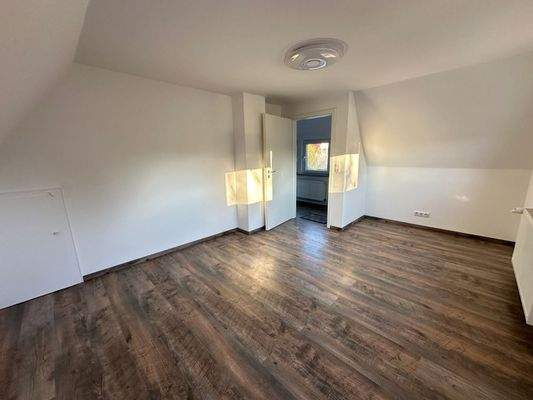 2025-11-21_15-09-38_221