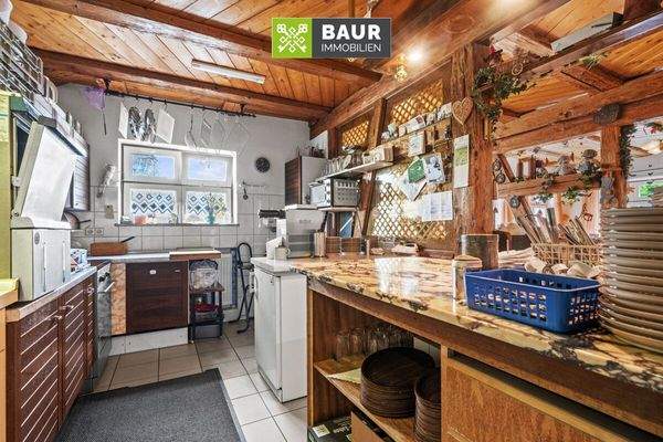 Küche und Lager (1)