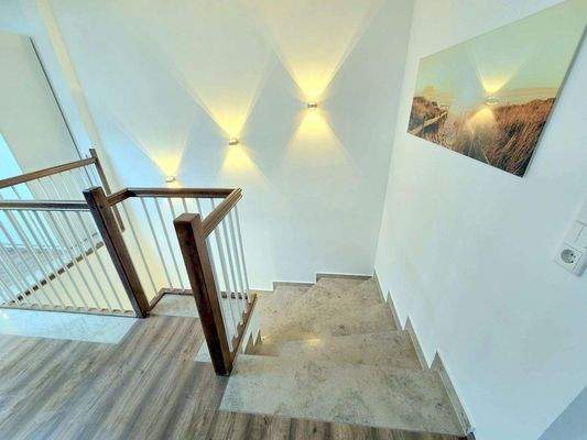 Treppe in den Wohnbereich