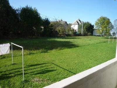 Blick vom Balkon, links Wäscheplatz