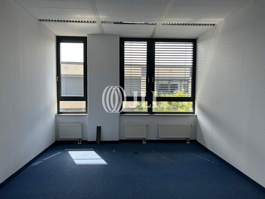 Haus 5 (grün) 2. OG - JLL