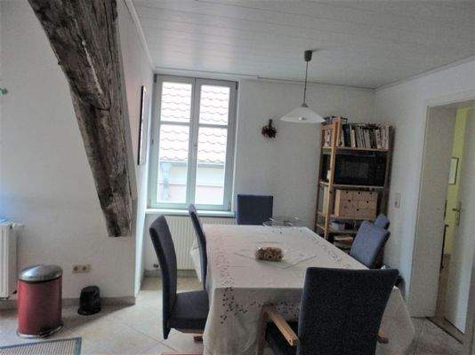 Küche mit Essbereich