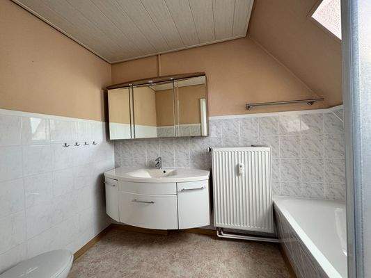 Vollbad im OG Haupthaus