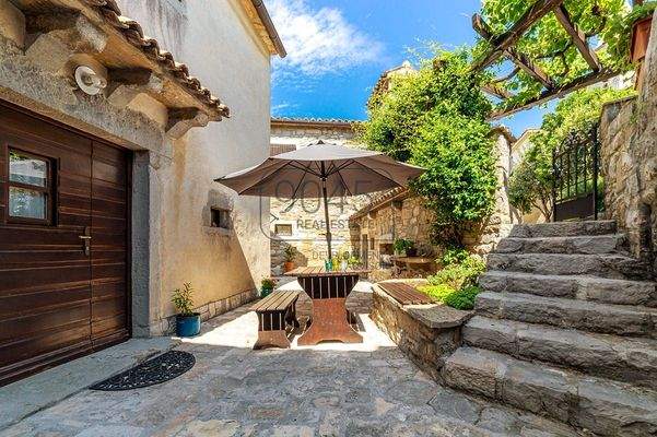 Einzigartiges Anwesen in Gračišče – Historischer Charme trifft modernen Komfort