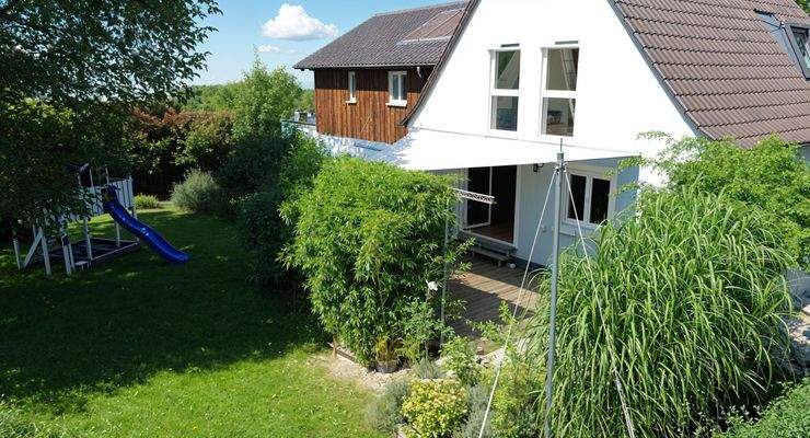 Große Terrasse direkt beim Wohnzimmer 