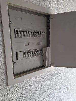 Sicherungskasten 1. OG.jpg