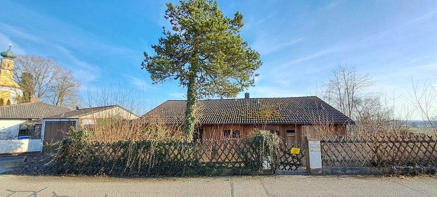 Grundstück mit Altbestand