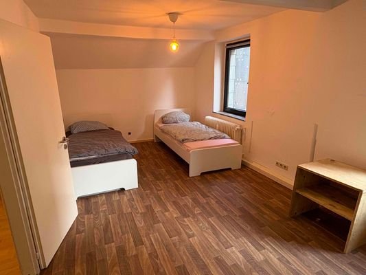 Schlafzimmer 2. OG