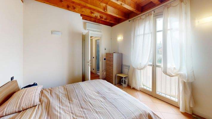 AB-073-11-Appartamento-in-residence-a-Manerba-del-