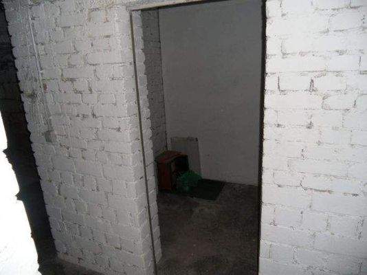 Keller, einer von drei !