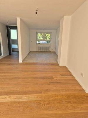 Küche mit Essbereich