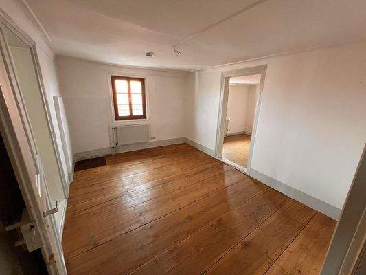 1. Zwischenzimmer Blick v Flur