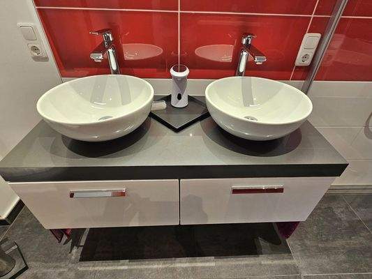 1. OG - Bad Ansicht 2.jpg