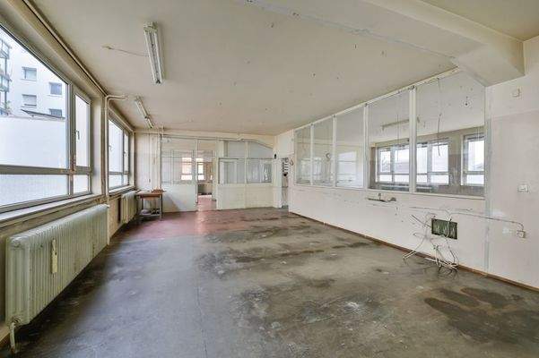 Gewerberäume Erdgeschoss 