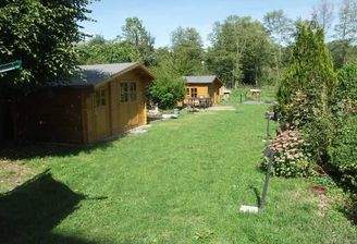 5 - Garten mit 2 Gartenhäusern