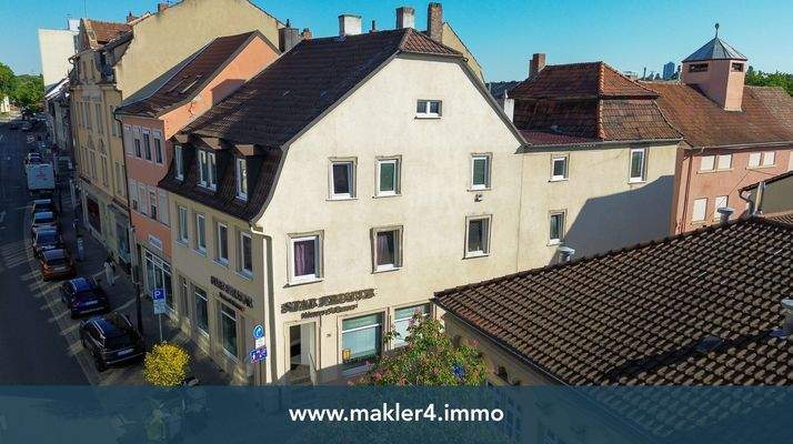 Wohn- &amp; Geschäftshaus