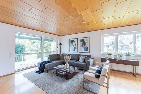 Wohnzimmer (Möblierungsbeispiel)