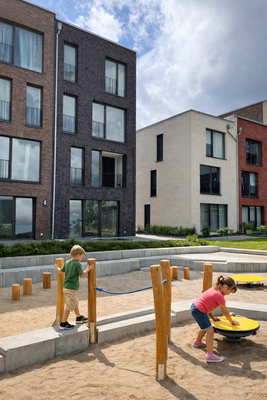 Kaskadenpark_20Gartenansicht_20Spielplatz