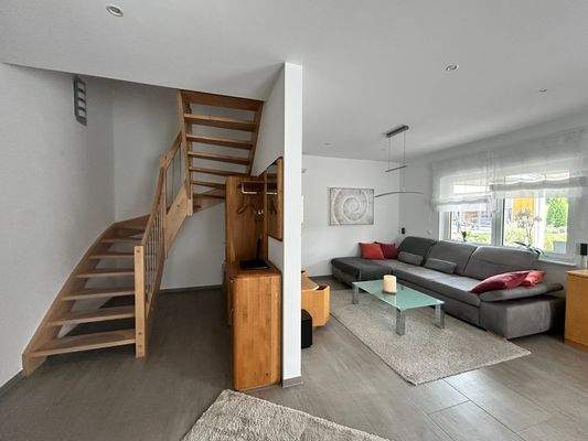 Wohnzimmer / Treppenaufgang