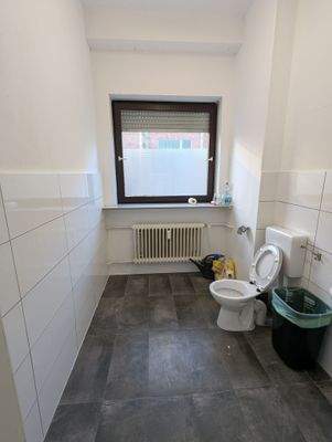 EG - Umkleide 1 Toilette.jpg