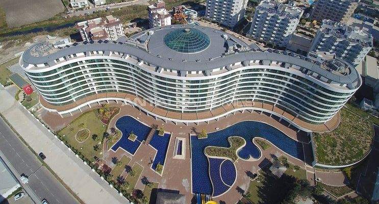 Flats in Hotel-Concept Complex Near the Sea in Kundu Antalya