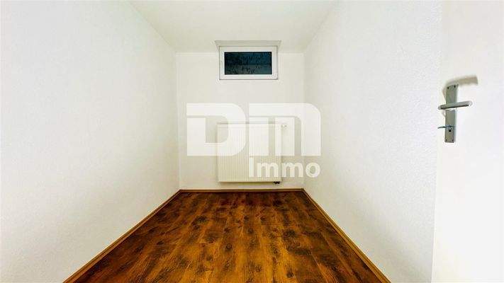 KG Einliegerwohnung Büro / Gästezimmer