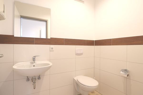 WC (2)