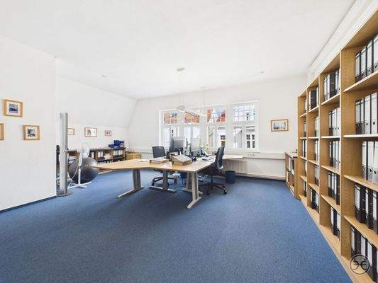 CAM05560G0-PR0024-STILL023