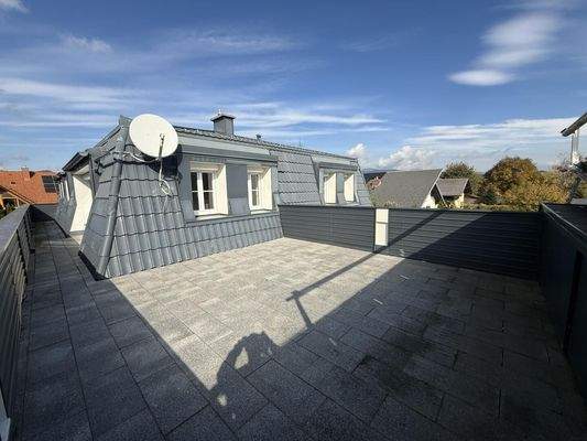 20251014_114645253_iOS