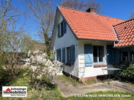 Wohnhaus Bj. 2000 mit Bootsanleger