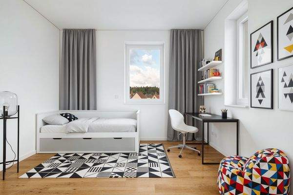 Zimmer im Obergeschoss (KI generiert)