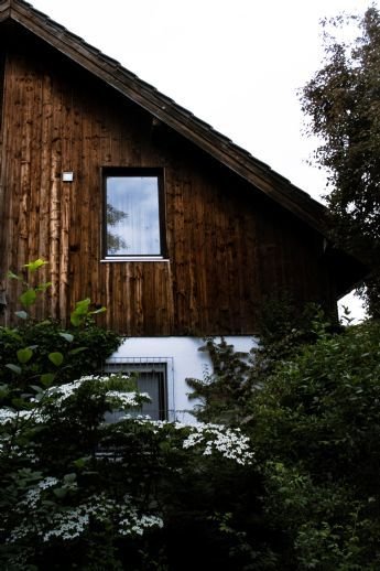 Angenehmes Einfamilienhaus mit Carport u. Garten