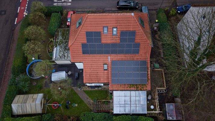 Dach in sehr guten Zustand