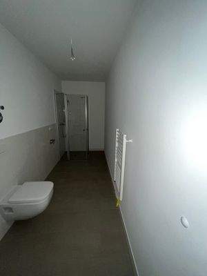 Bad mit ebenerdiger Dusche