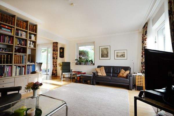 Wer hat schon 2 Terrassen?