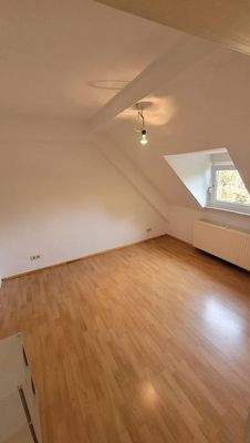 Zimmer 2 - (Leerstehend)