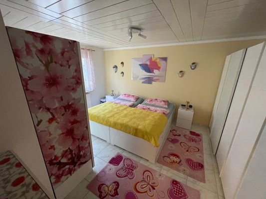 Schlafzimmer EG 