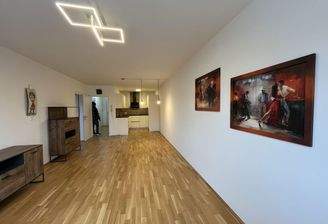 Großer Wohn-Essbereich