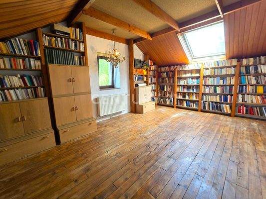 Weiteres mögliches Schlafzimmer im DG des Haupthauses