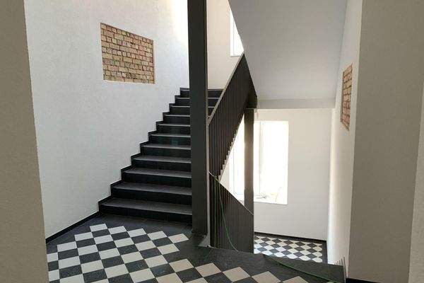 Flur und Treppenhaus (3)